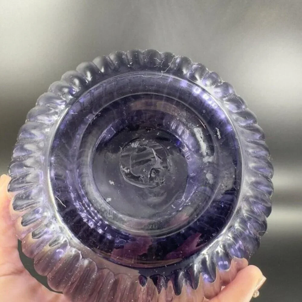 Hand Blown Art Glass‎ Purple Amethyst Vase Round Bottom Wavy Edge On Top Vintage